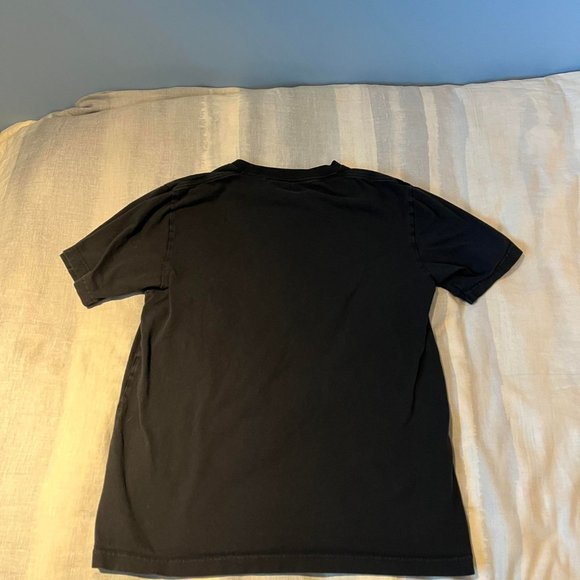 Uniqlo Mickey The Mouse Shirt - Picture 3 of 4